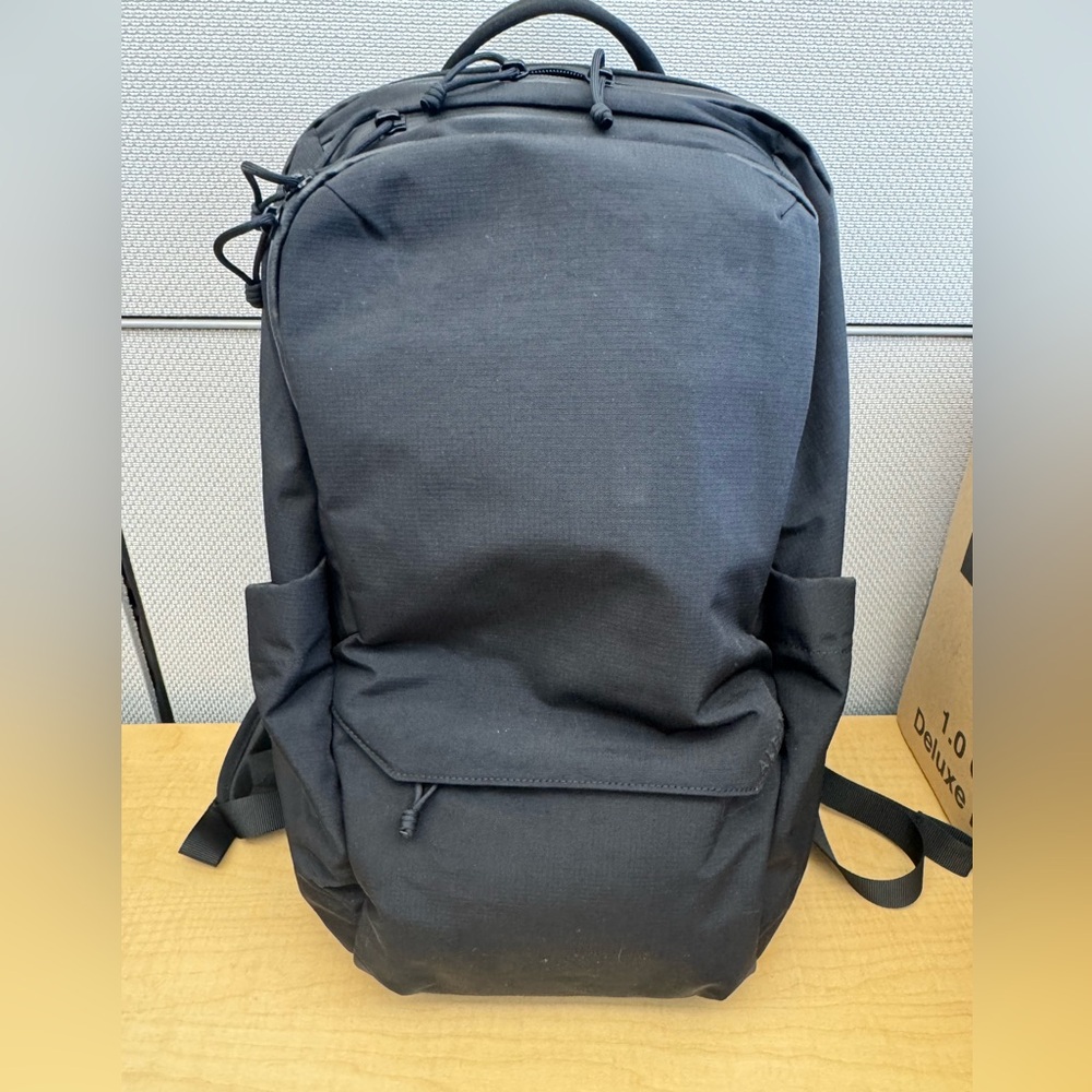 Alpaka Black Men's Backpack